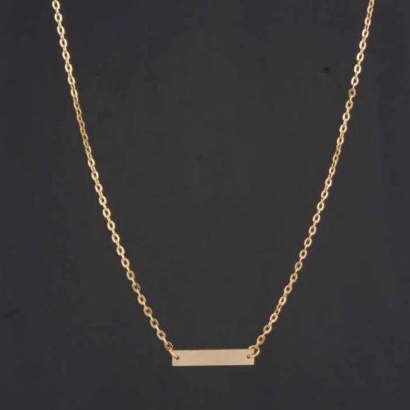 ๐ NEW Minimalist Gold Bar Necklace - Picture 4 of 8